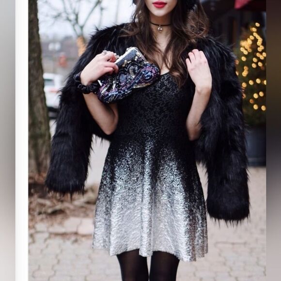 Free People Dresses & Skirts - Free People Black Silver Ombre Metallic Brocade Knit  Tank Mini Dress Size S